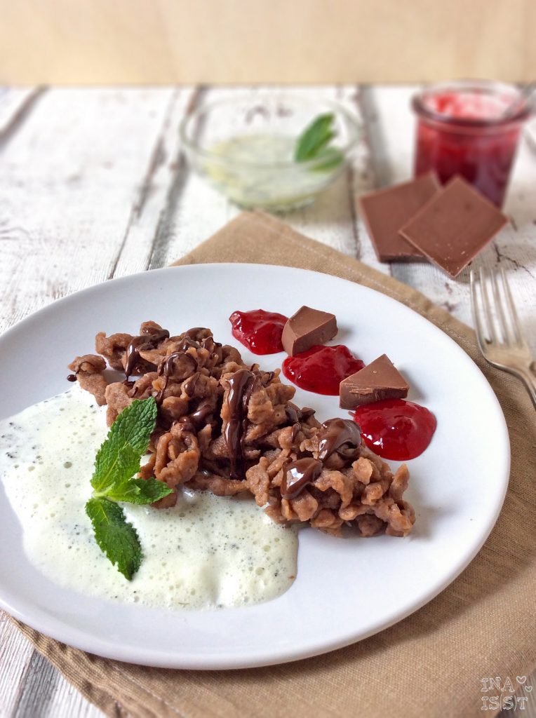 Das etwas andere Dessert: Schokoladenspätzle mit Minzsoße und ...