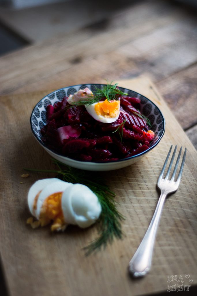 Irischer Rote-Bete-Salat mit Dill und Ei; Irische Vorspeise; Irisches Gericht