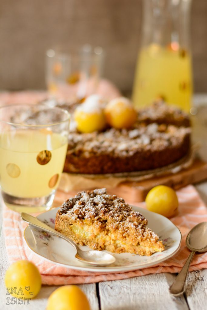 Gelber Pflaumenkuchen mit Zimtstreusel und Kokosblütenzucker