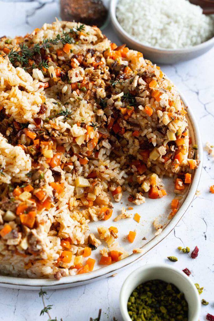 Veganer Plov mit Möhren und Räuchertofu Ina Isst