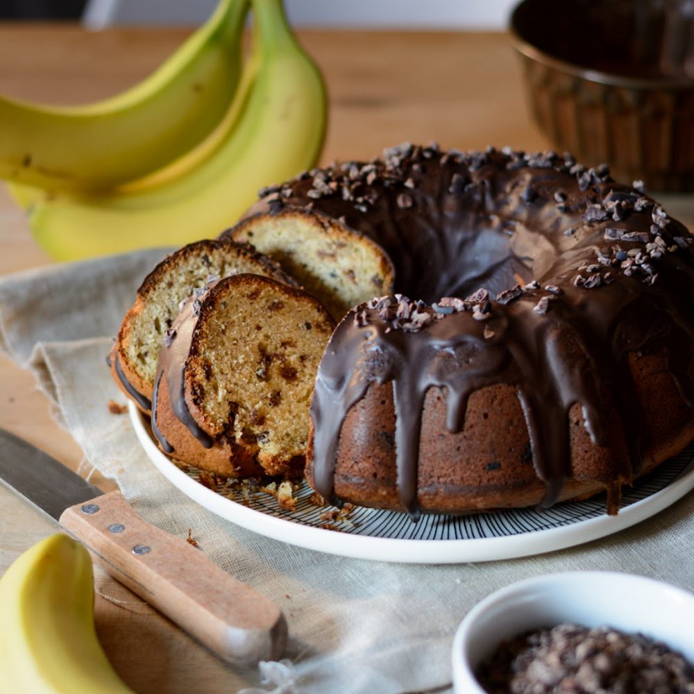 Omas bester Marmorkuchen /// Grandmas best marble bundt cake - Ina Isst