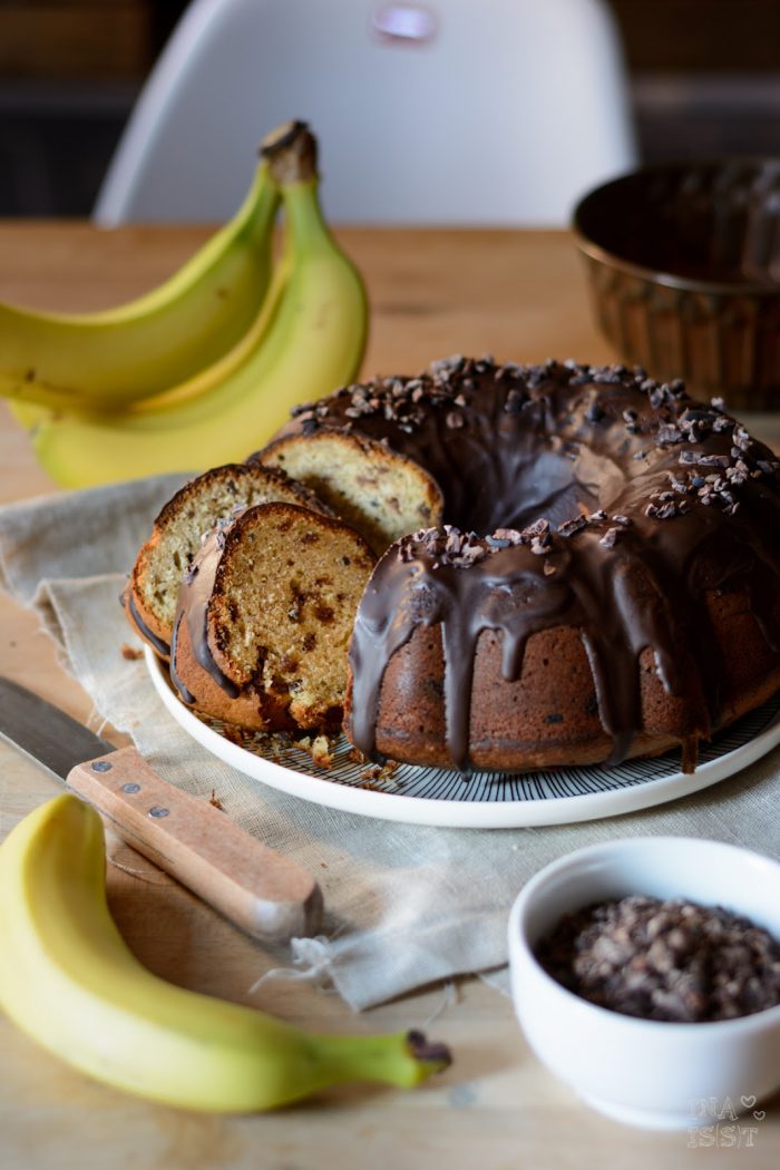 Bananen-Schoko-Kuchen mit rohen Kakaonibs - Ina Isst