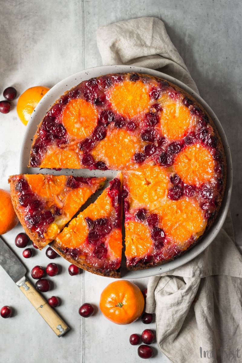 Einfacher Upside Down Cranberry-Mandarinen Kuchen