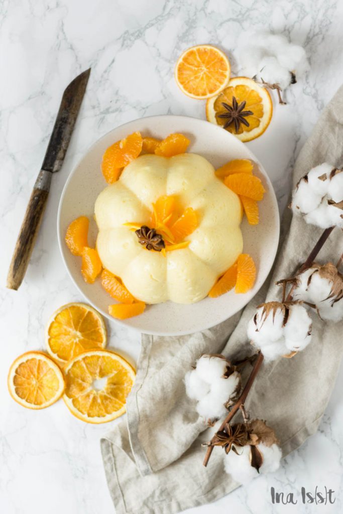 Weihnachtlicher Orangen-Grießpudding - Ina Isst