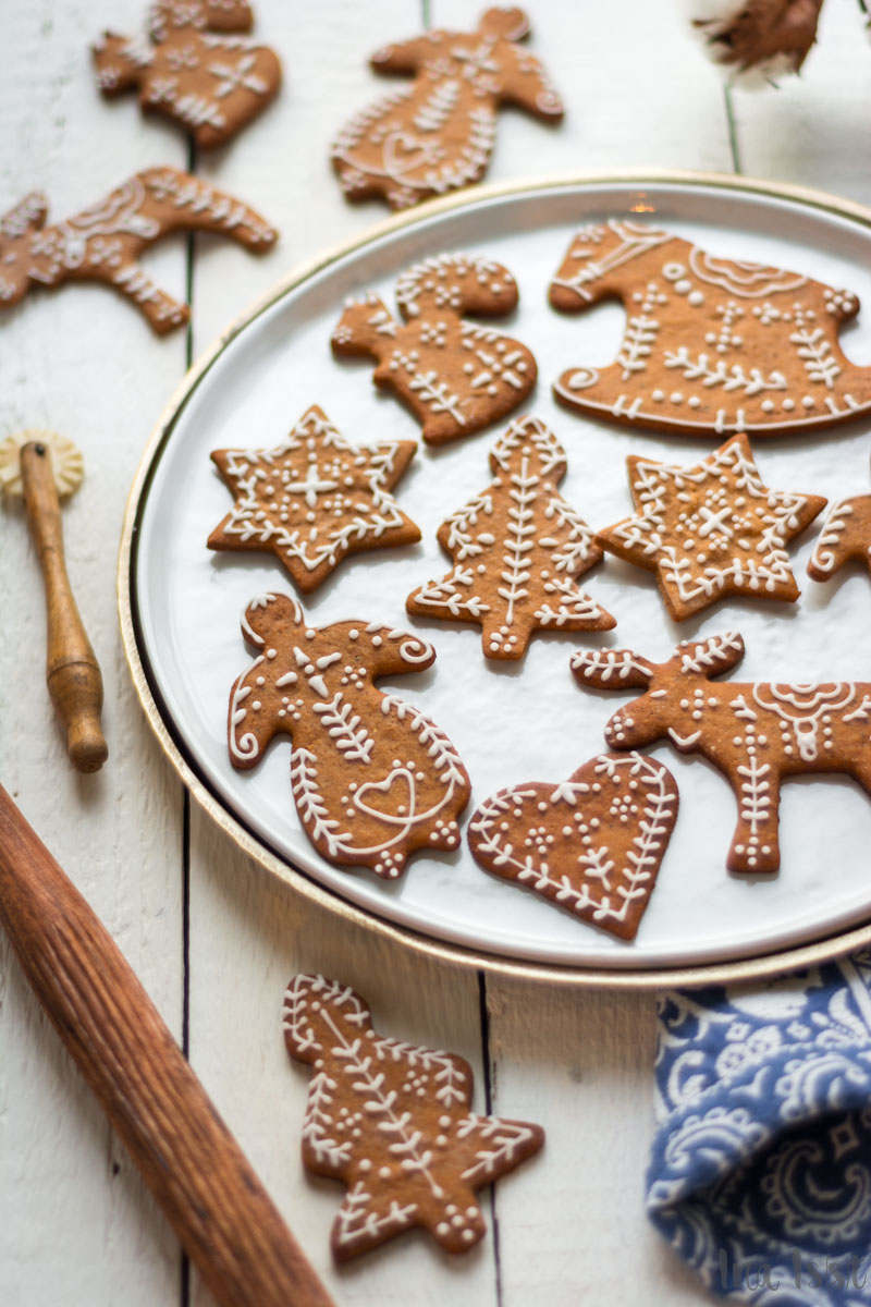 Pepparkakor - Schwedische Pfefferkuchen zum Verzieren - Ina Isst