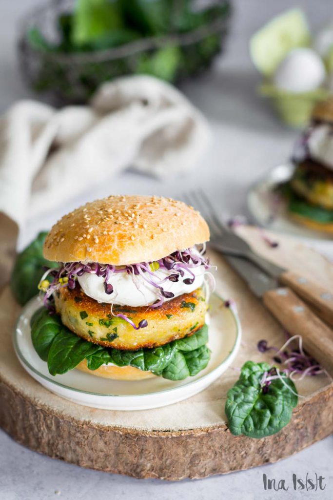 Popeye Burger mit SpinatPatty und pochiertem Ei Ina Isst