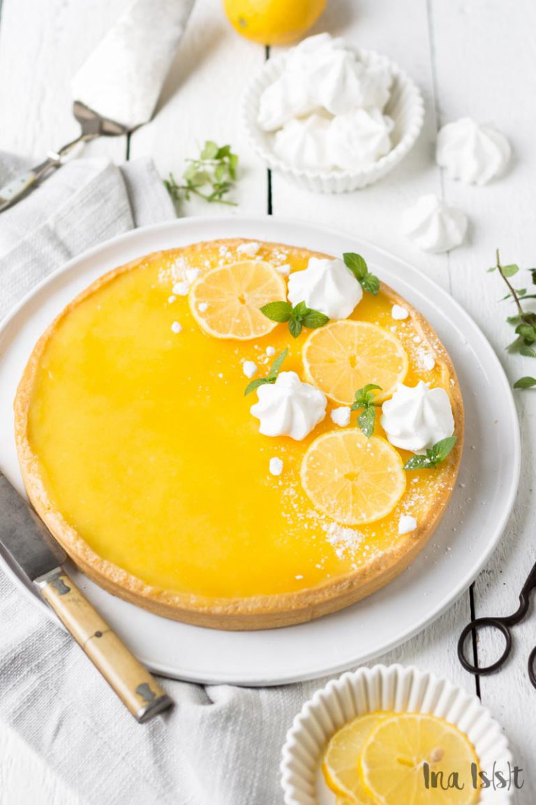 Tarte Au Citron - Französische Zitronentarte mit Baiser - Ina Isst