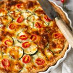 Zucchini Tarte mit Roggenmehl und Emmentaler